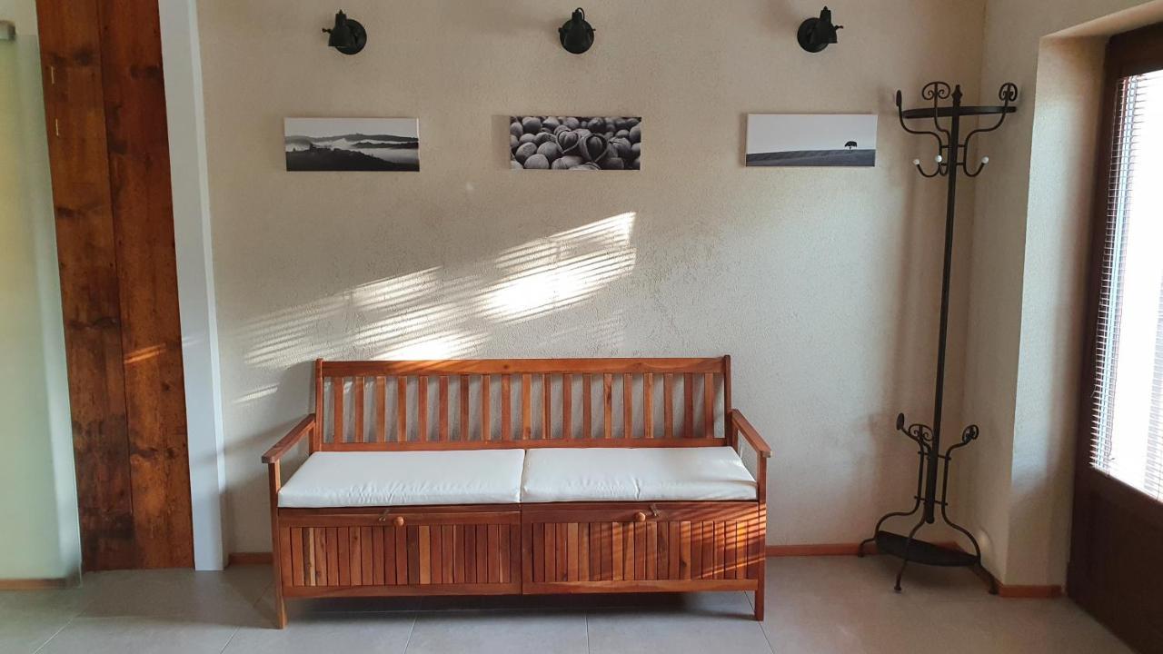 Olivea Apartman Dobrovo